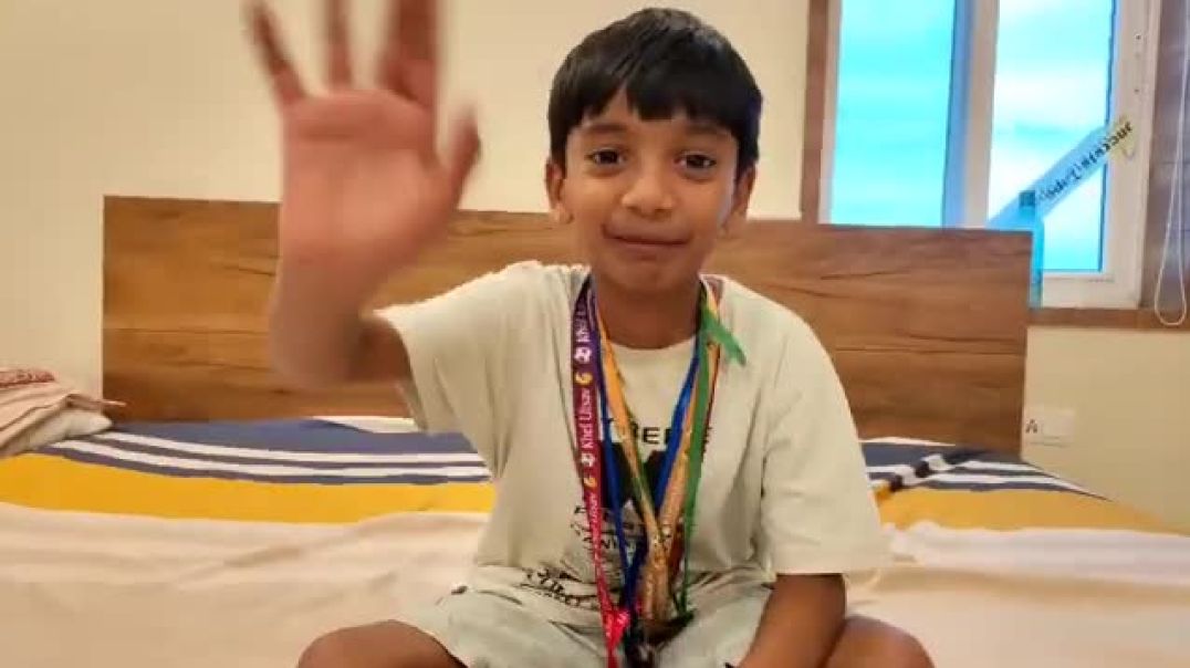 My medal in skating competition and many 😎☺️