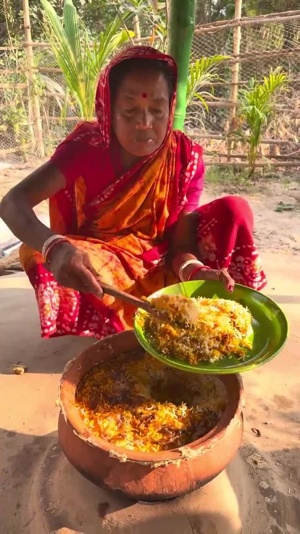 Delicious Chicken Biryani Recipe _ Easy Homemade Biryani 😋